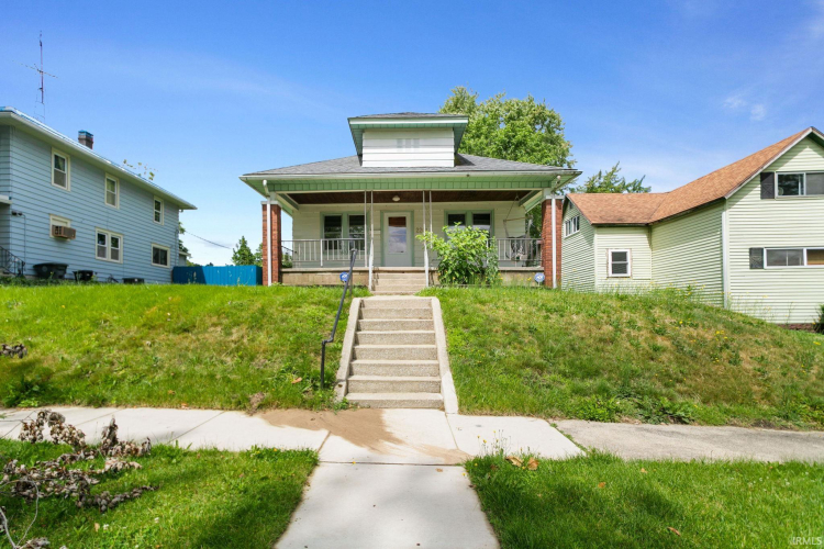 Listing Image 2