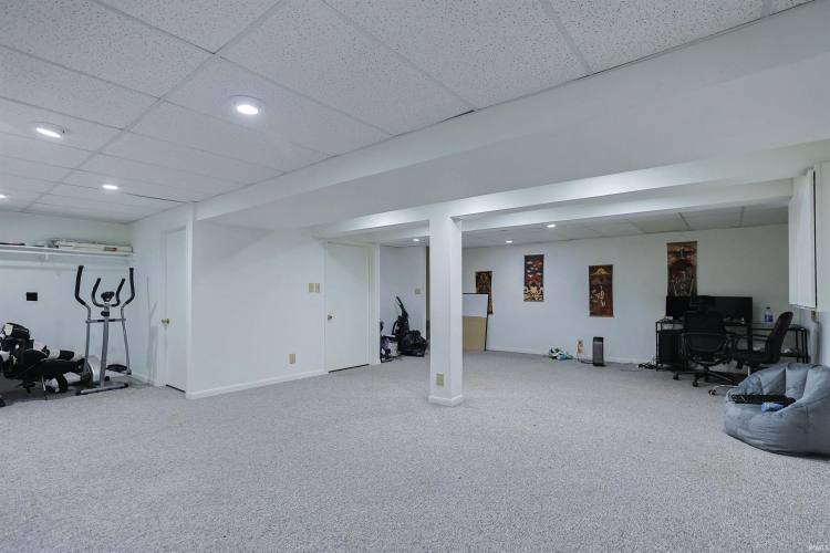 Listing Image 26