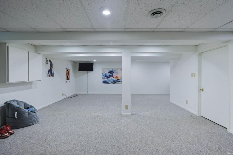 Listing Image 28