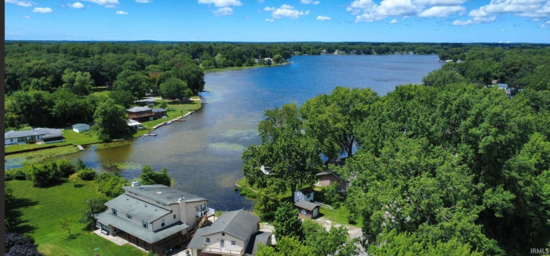 Listing Image 16