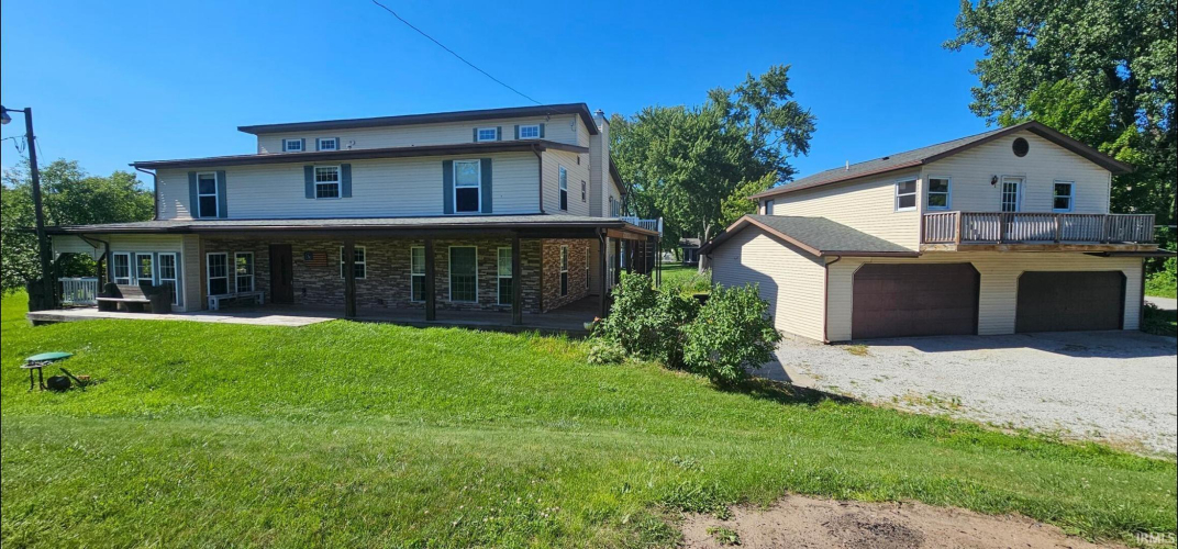 Listing Image 3