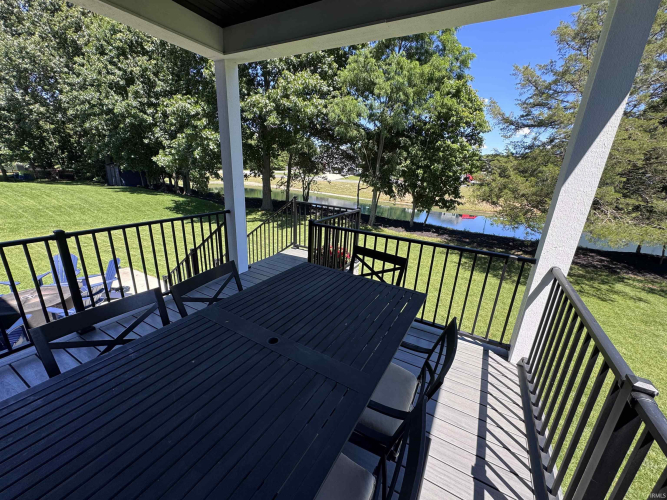 Listing Image 17