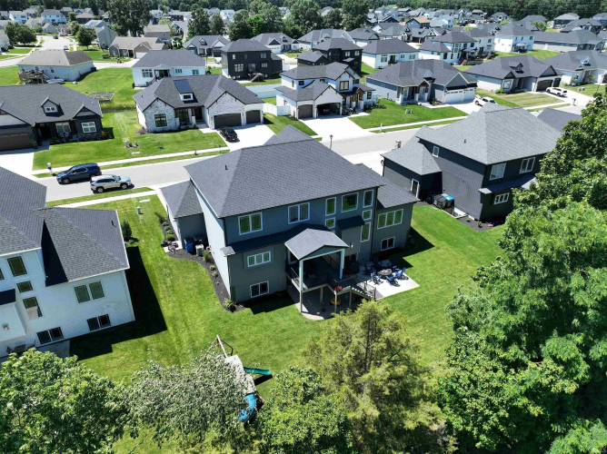 Listing Image 3