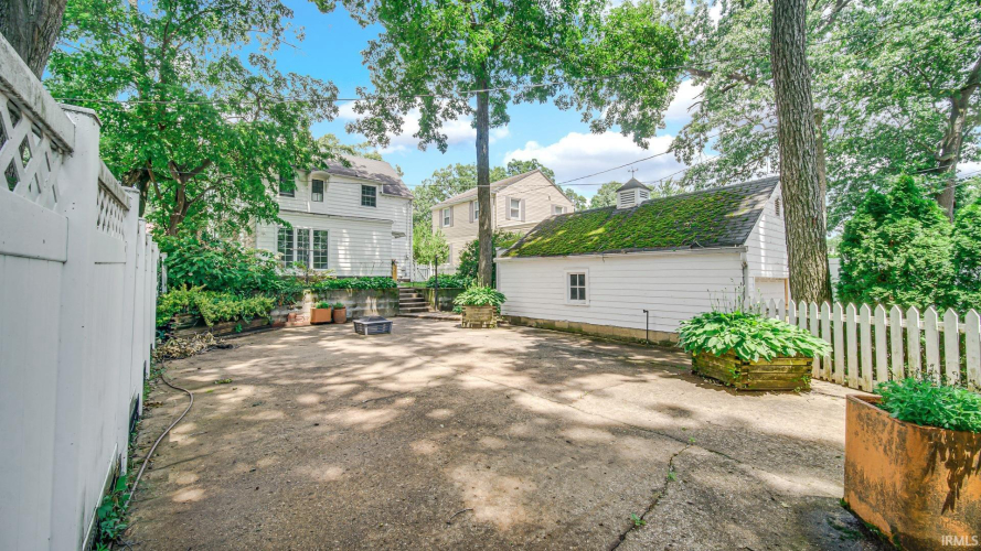 Listing Image 33