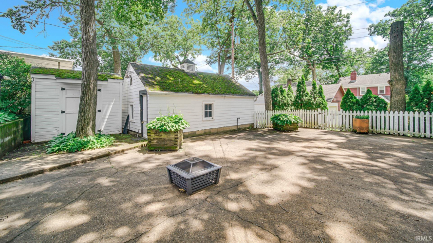 Listing Image 34