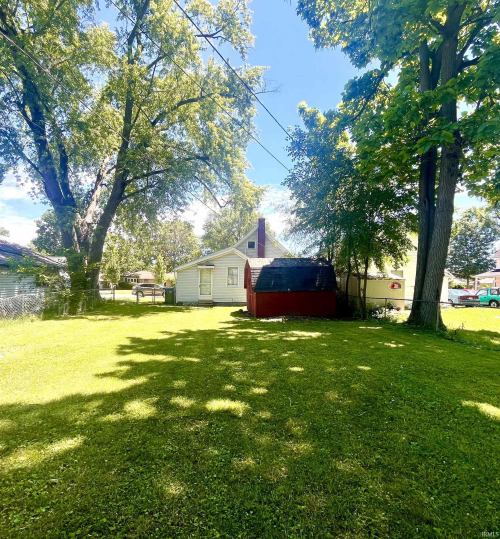 Listing Image 6