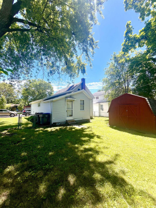 Listing Image 8