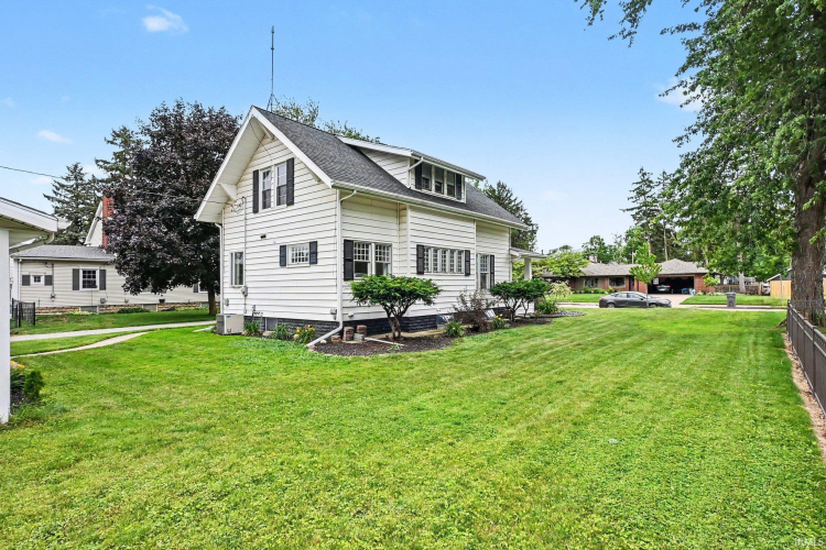 Listing Image 24