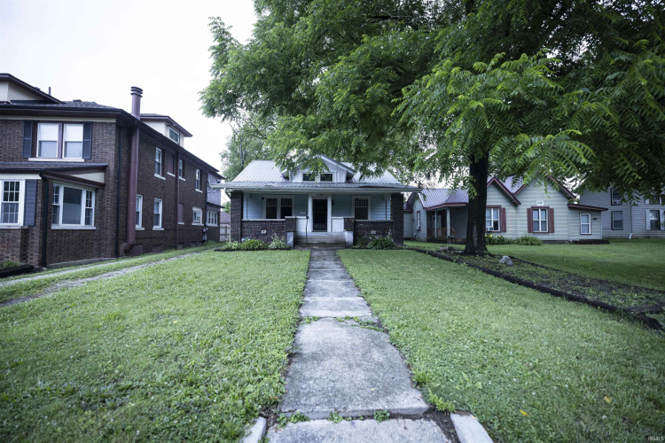 Listing Image 16