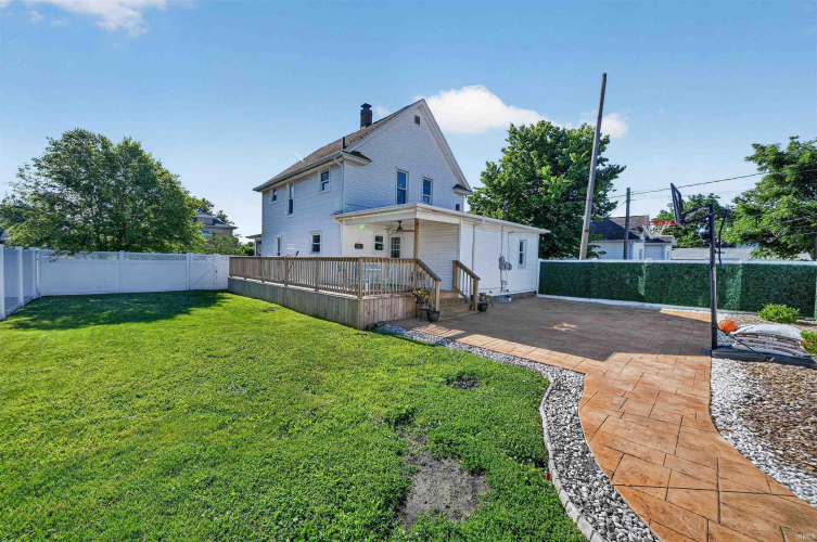 Listing Image 18