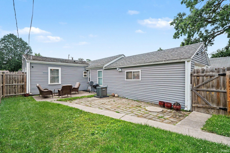 Listing Image 21