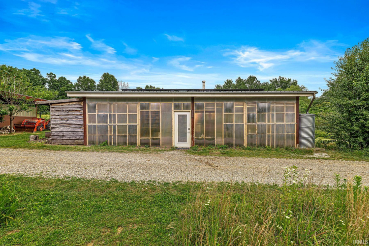 Listing Image 29
