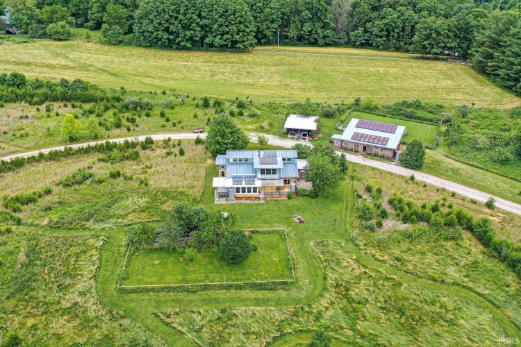 Listing Image 42