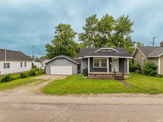 Listing Image 3