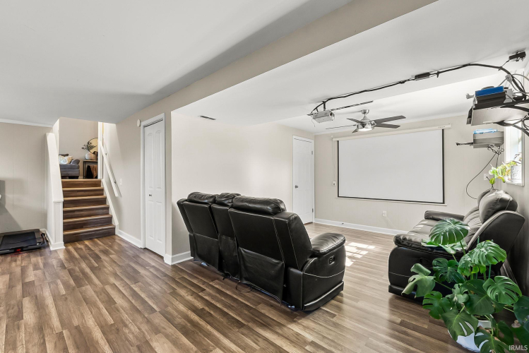 Listing Image 23