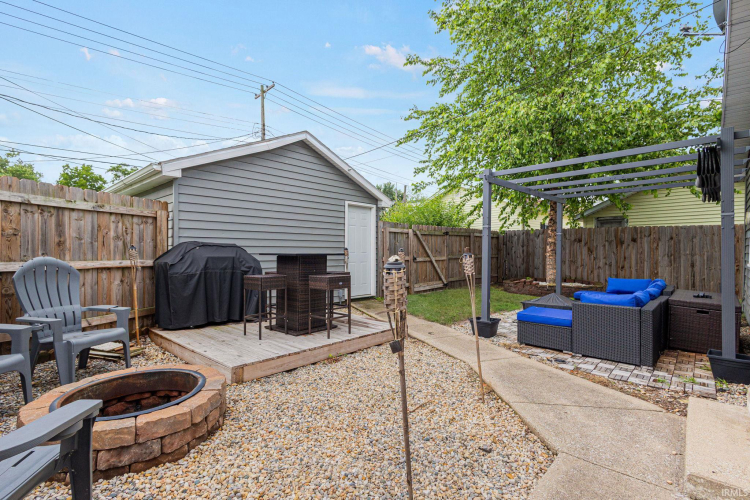 Listing Image 18