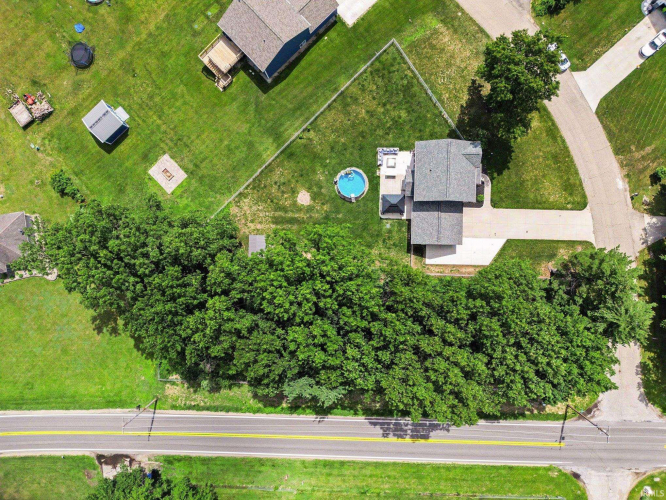 Listing Image 18