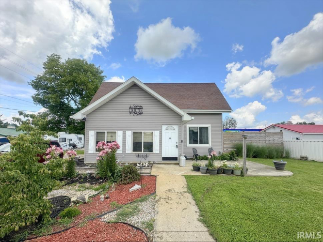 Listing Image 6