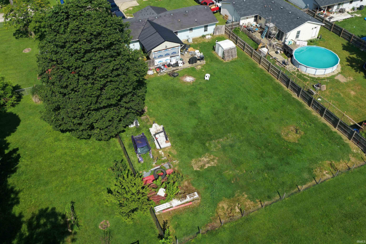 Listing Image 16