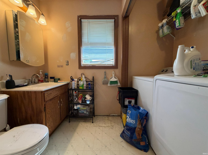 Listing Image 28