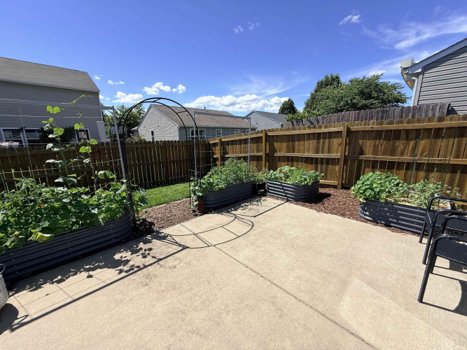 Listing Image 17
