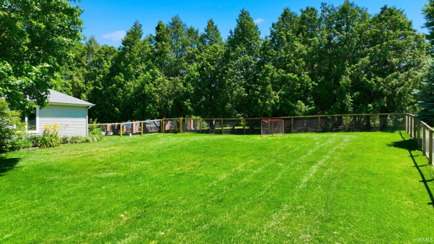 Listing Image 44