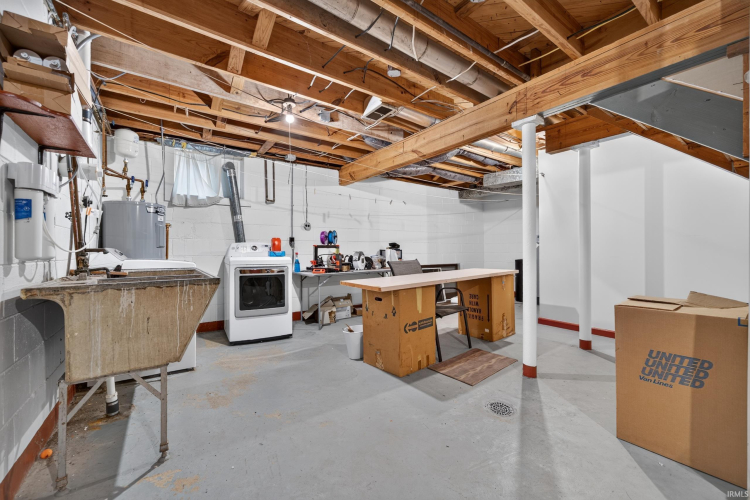 Listing Image 18