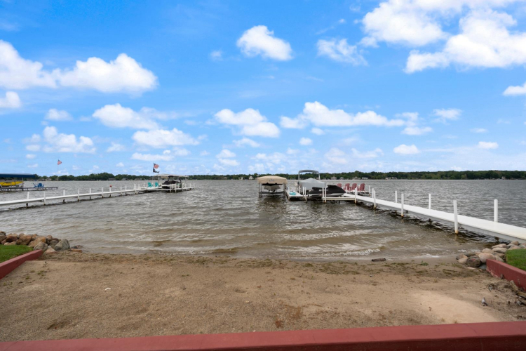 Listing Image 35