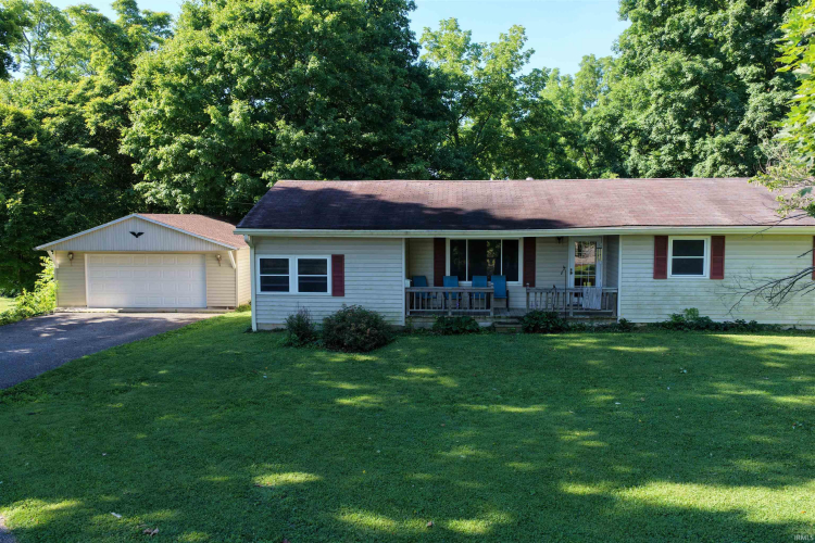 Listing Image 11