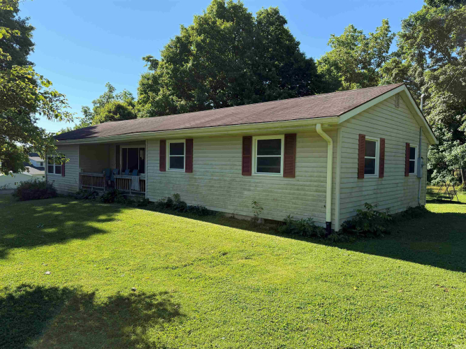Listing Image 5