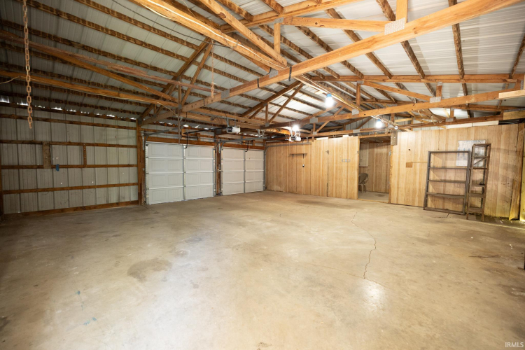 Listing Image 40