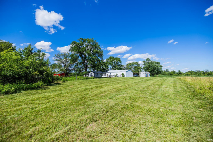 Listing Image 44