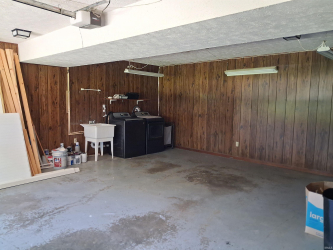 Listing Image 28