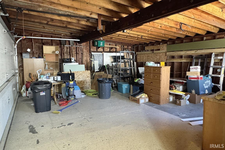 Listing Image 37