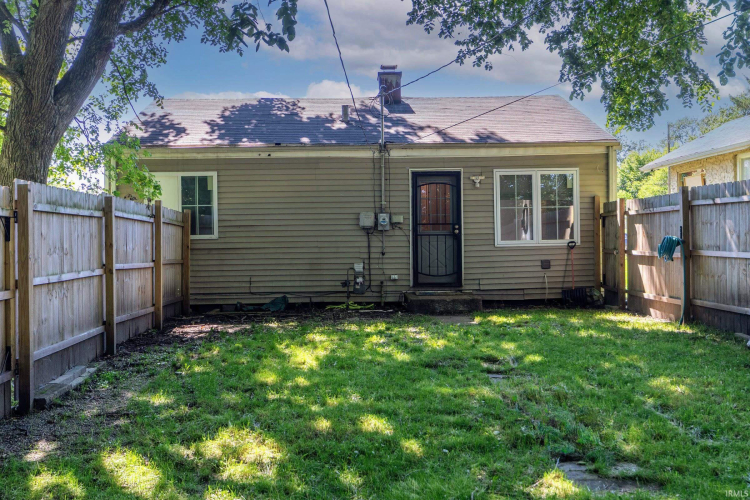 Listing Image 21