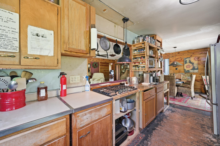 Listing Image 15