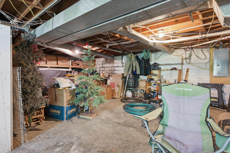 Listing Image 31