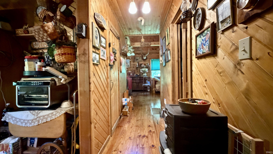 Listing Image 13