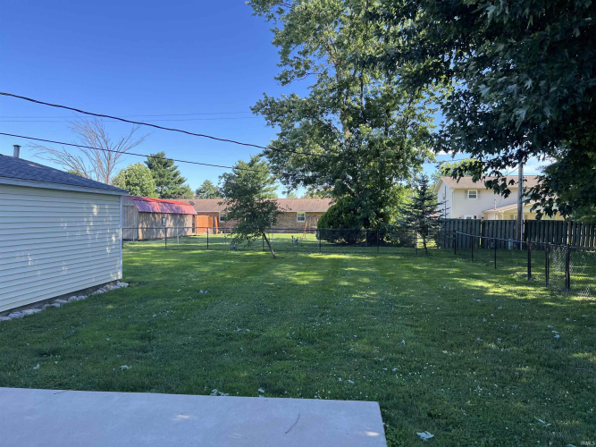 Listing Image 16