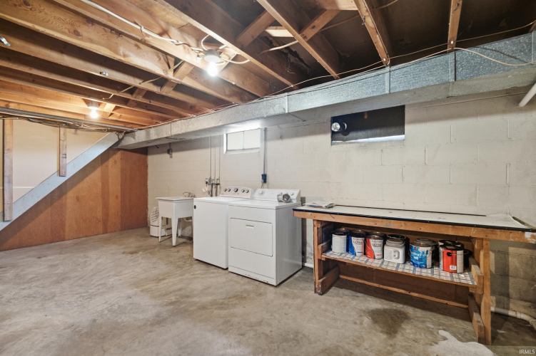 Listing Image 24