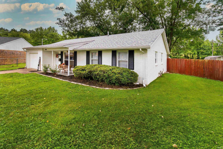 Listing Image 3