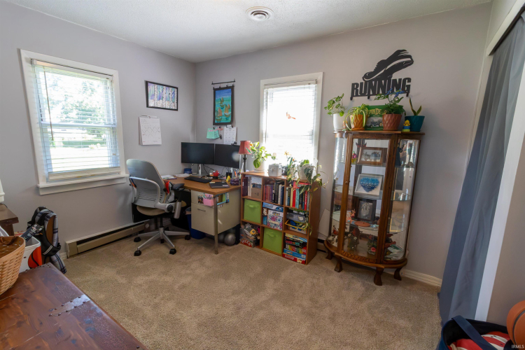 Listing Image 25
