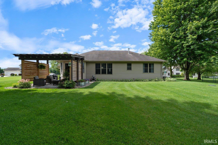 Listing Image 33