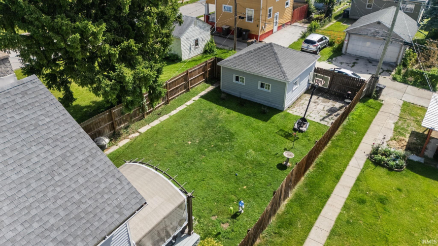 Listing Image 22