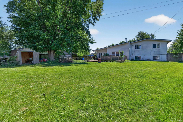 Listing Image 17