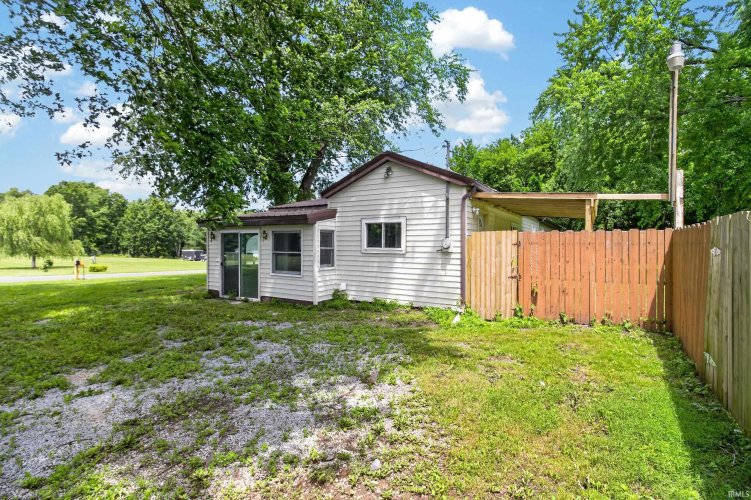 Listing Image 9