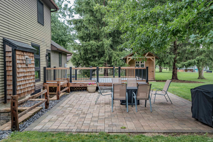 Listing Image 44