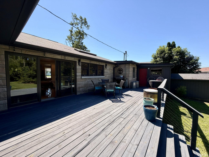 Listing Image 32