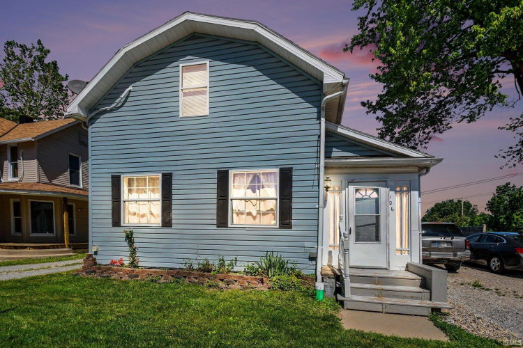 Listing Image 16
