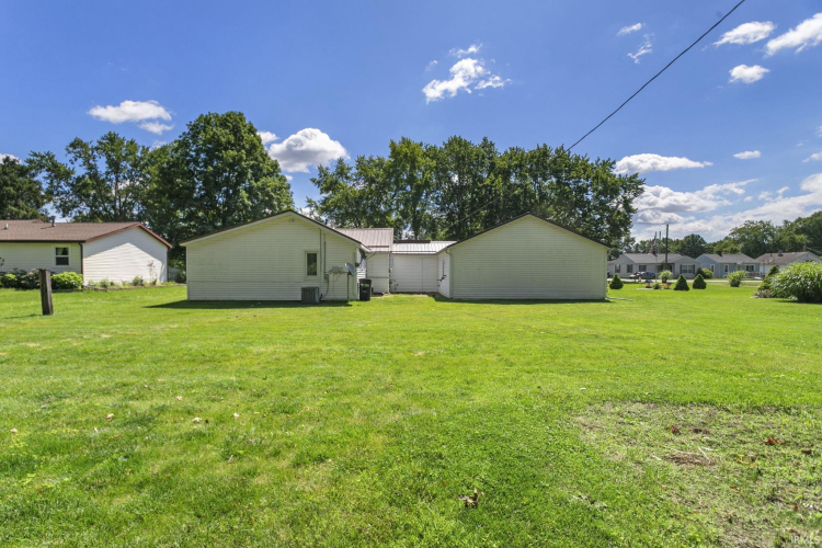 Listing Image 27